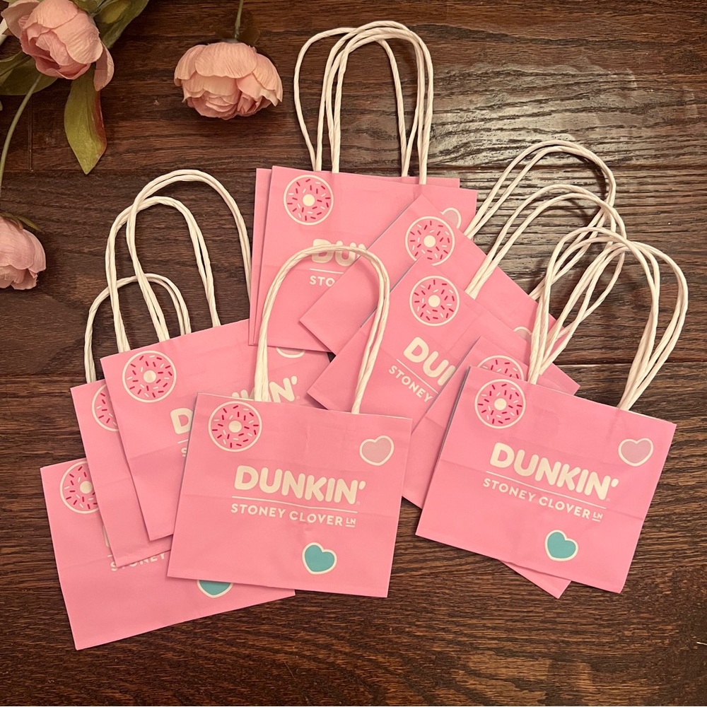 Stoney Clover Lane X Dunkin - Picture 1 of 2